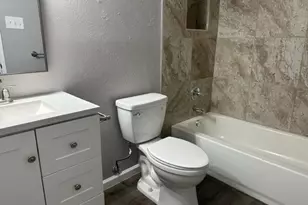 5204 Hendrix Dr, The Colony, TX 75056 - Photo 8