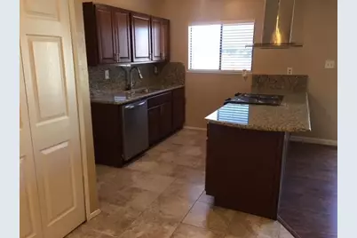 5500 Ragan Drive, The Colony, TX 75056 - Photo 10