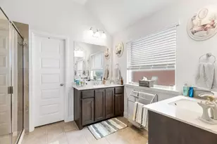 569 Val Verde St, Aubrey, TX 76227 - Photo 18