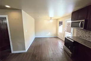 800 N Hamlett St, Athens, TX 75751 - Photo 8