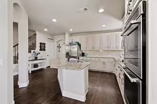 320 Sherbrook St, Van Alstyne, TX 75495 - Photo 8