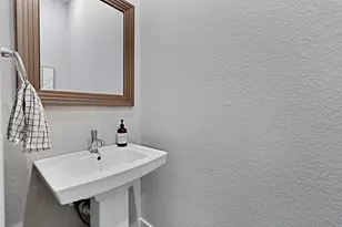 228 Wimberly St, Fort Worth, TX 76107 - Photo 10