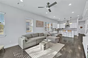 228 Wimberly St, Fort Worth, TX 76107 - Photo 2