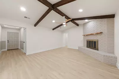 3270 Spring Valley Road, Lorena, TX 76655 - Photo 4