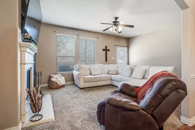 1815 Bersand, Gainesville, TX 76240 - Photo 4