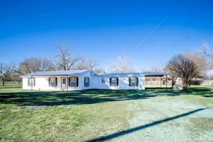 444 Lcr 466, Mexia, TX 76667 - Photo 2