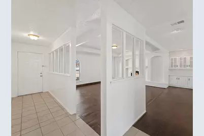 146 Meadowbrook Drive, DeSoto, TX 75115 - Photo 6