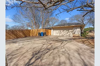 146 Meadowbrook Drive, DeSoto, TX 75115 - Photo 26