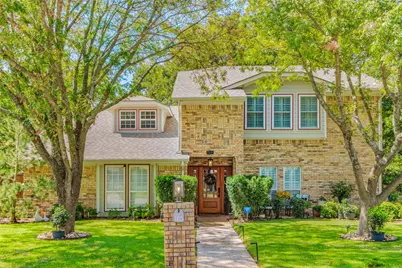 714 Highland Hills Lane, Highland Village, TX 75077 - Photo 2