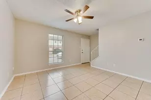 1726 W Sanford St, Arlington, TX 76012 - Photo 2