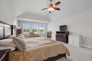 703 Oakcrest Dr, Justin, TX 76247 - Photo 14