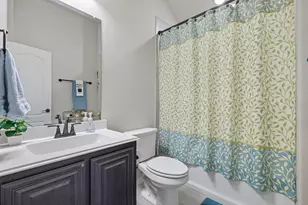 703 Oakcrest Dr, Justin, TX 76247 - Photo 22