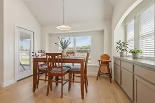 703 Oakcrest Dr, Justin, TX 76247 - Photo 14