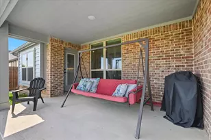 703 Oakcrest Dr, Justin, TX 76247 - Photo 34