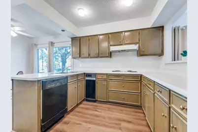 2717 Still Meadow Road, Irving, TX 75060 - Photo 8