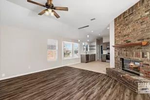 7153 Fox Dr, The Colony, TX 75056 - Photo 10