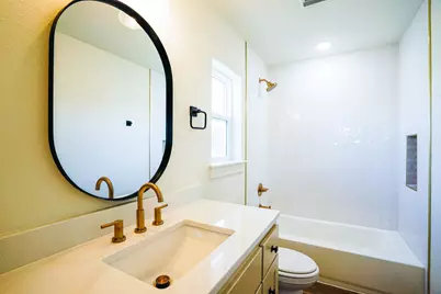 108 Cardinal Woods Court, Granbury, TX 76049 - Photo 26