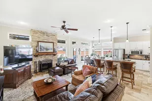 340 Park Valley Dr, Coppell, TX 75019 - Photo 10