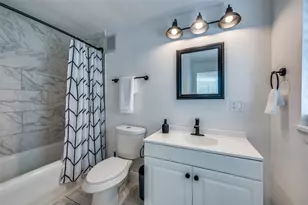 1025 Cleckler Ave, Fort Worth, TX 76111 - Photo 10