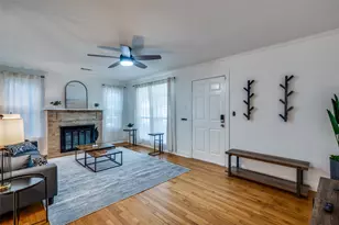 1025 Cleckler Ave, Fort Worth, TX 76111 - Photo 2