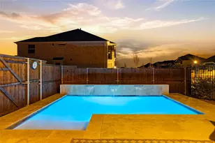 8597 Amethyst Ln, Frisco, TX 75036 - Photo 2