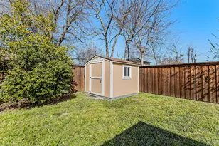 1401 N Rockwall Ave, Terrell, TX 75160 - Photo 22