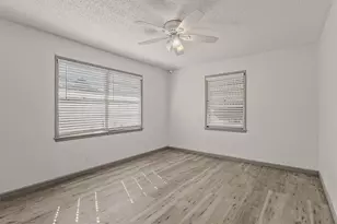 1401 N Rockwall Ave, Terrell, TX 75160 - Photo 14