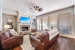 10047 Deerfield Dr, Frisco, TX 75033 - Photo 8