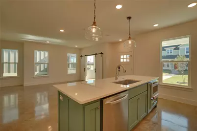 112 Cardinal Woods Court, Granbury, TX 76049 - Photo 2