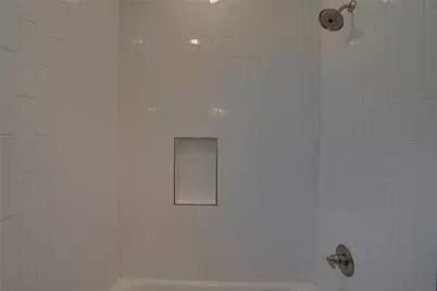 112 Cardinal Woods Court, Granbury, TX 76049 - Photo 12