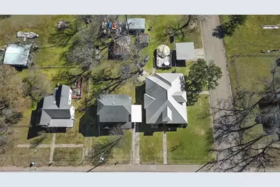 206 S Avenue B, Wortham, TX 76693 - Photo 20