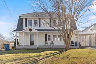 206 S Ave B, Wortham, TX 76693 - Photo 2