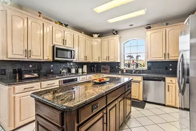 1910 Maplewood Drive, Weatherford, TX 76087 - Photo 8