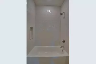 300 Red Bird Ridge, Granbury, TX 76049 - Photo 14