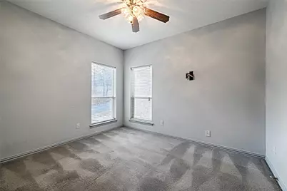 400 Dale Hollow Road, Fort Worth, TX 76103 - Photo 16