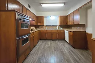 648 Penguin Dr, Dallas, TX 75241 - Photo 14