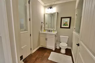 9403 King Air Dr, Granbury, TX 76049 - Photo 22