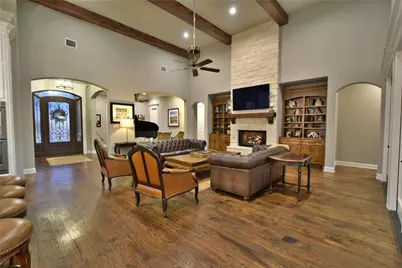 9403 King Air Drive, Granbury, TX 76049 - Photo 6