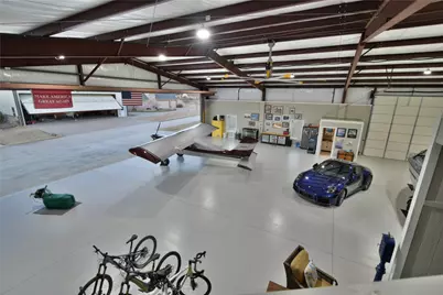 9403 King Air Drive, Granbury, TX 76049 - Photo 36