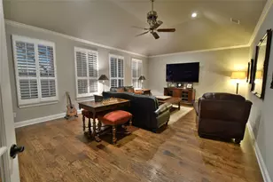 9403 King Air Dr, Granbury, TX 76049 - Photo 26