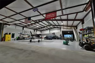 9403 King Air Dr, Granbury, TX 76049 - Photo 40
