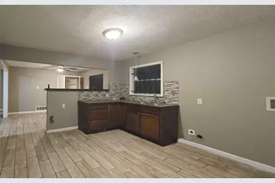 12008 Bellafonte Drive, Dallas, TX 75243 - Photo 14