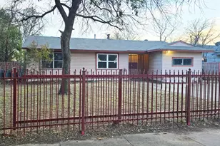 12008 Bellafonte Dr, Dallas, TX 75243 - Photo 2