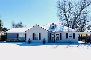 1308 4th St, Graham, TX 76450 - Photo 2