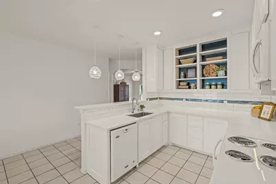 105 Thoroughbred Drive, Krum, TX 76249 - Photo 12