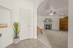 105 Thoroughbred Dr, Krum, TX 76249 - Photo 4