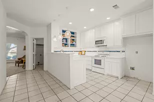 105 Thoroughbred Dr, Krum, TX 76249 - Photo 12