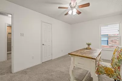 105 Thoroughbred Drive, Krum, TX 76249 - Photo 24