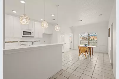 105 Thoroughbred Drive, Krum, TX 76249 - Photo 10