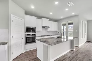 81 Yosemite Trl, Valley View, TX 76272 - Photo 12